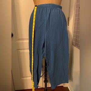 Weekenders Dusty Blue Cropped Legging